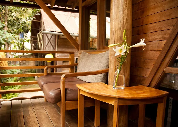 Tree House Machu Picchu
